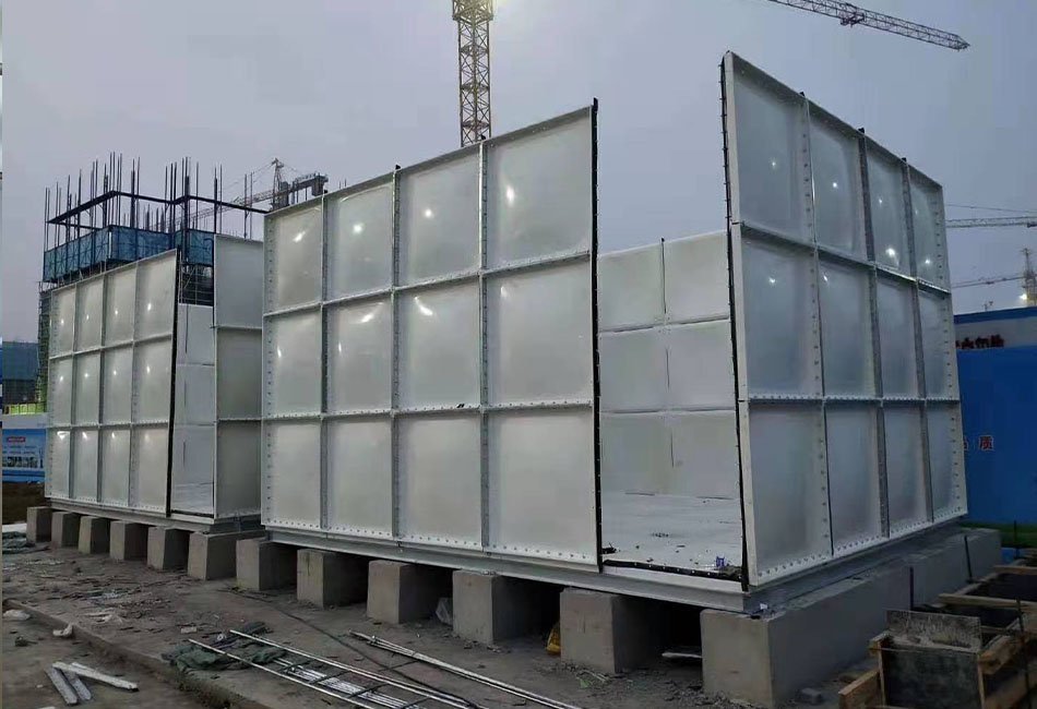 FRP нөөцийн сав, Усны нөөцийн савны гадны орчин дахь зураг