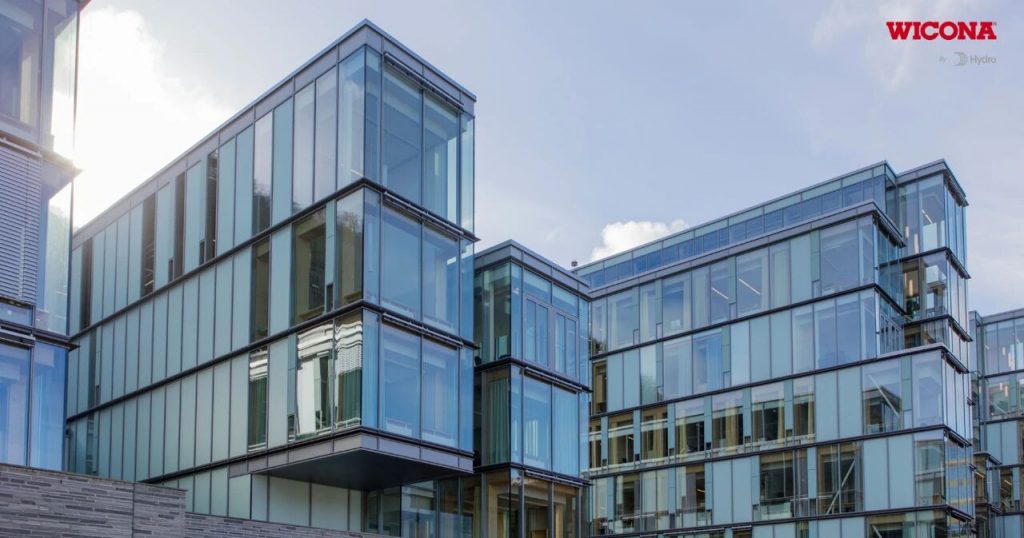 WICONA шилэн фасадыг барилгын гадна хавтан болгон ашигласан байдал.